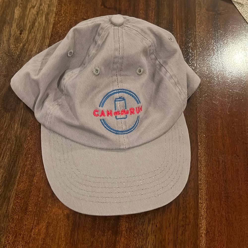 ❤️ 6 for 20 ❤️  Can on the run hat